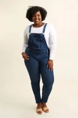 Les femmes ont enfin une salopette adaptée
