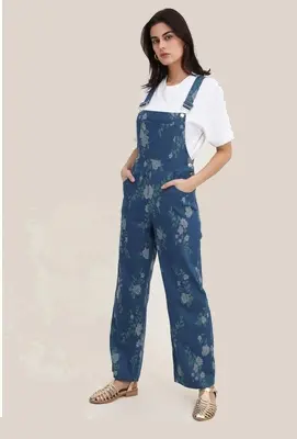 Salopette femme chic pour l'été
