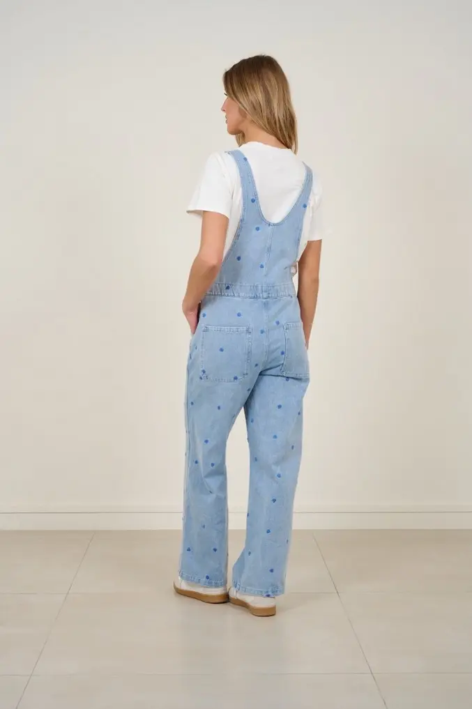 Magnifique tenue pour femme idéale pour les beaux jours